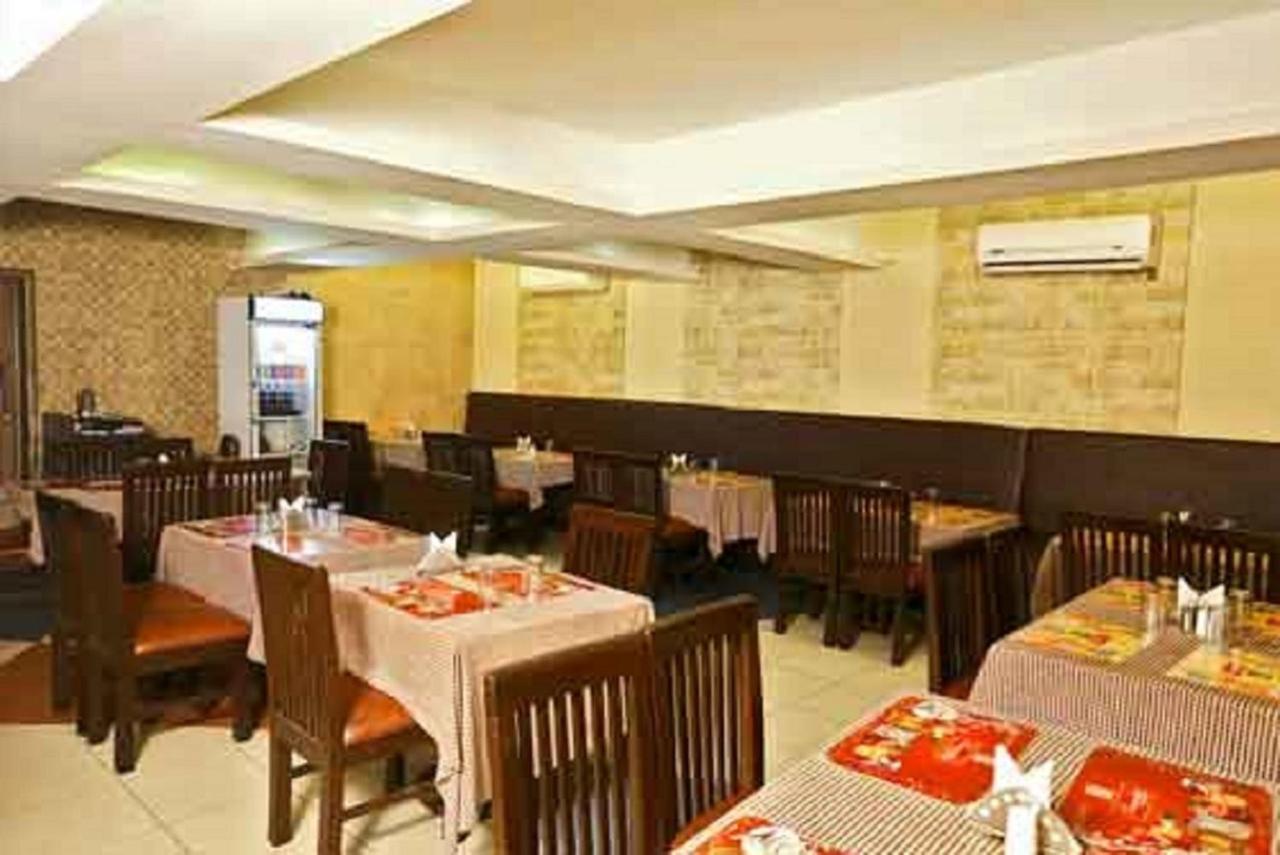 Oyo 14933 Rpr Residency Otel Chennai Dış mekan fotoğraf