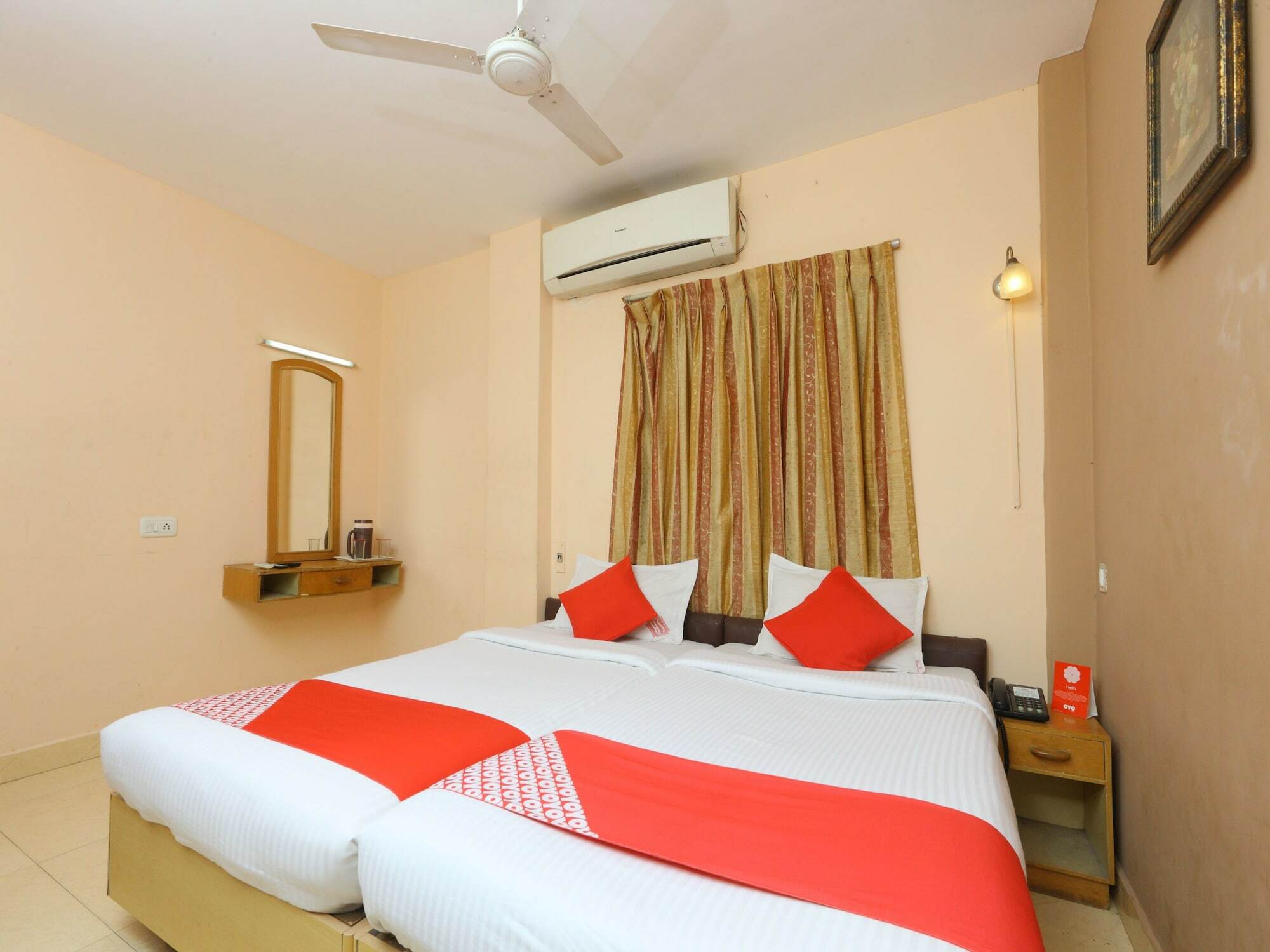 Oyo 14933 Rpr Residency Otel Chennai Dış mekan fotoğraf